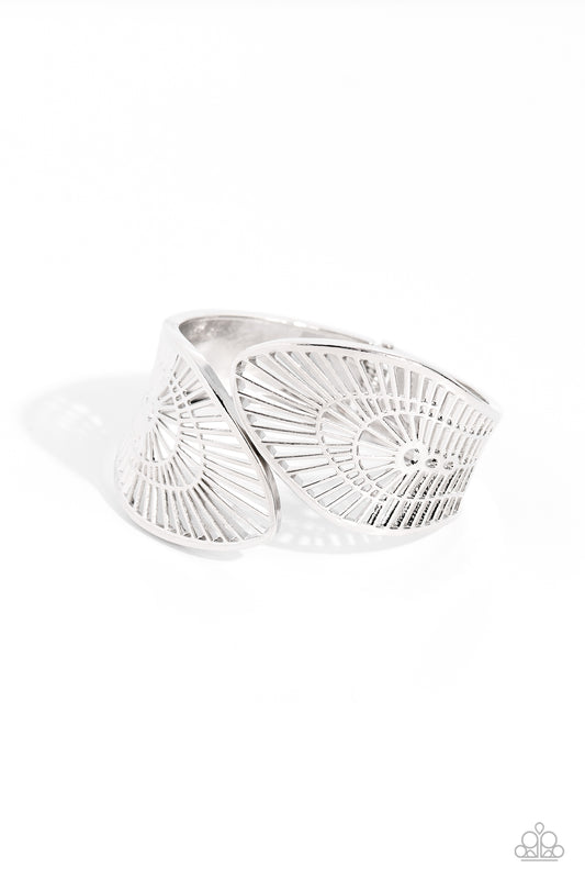 Palatial Palms - Silver