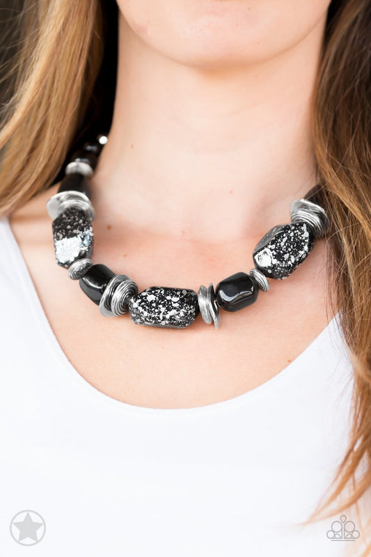 In Good Glazes Necklace Set